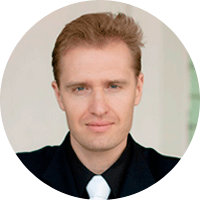 Максим Савенков